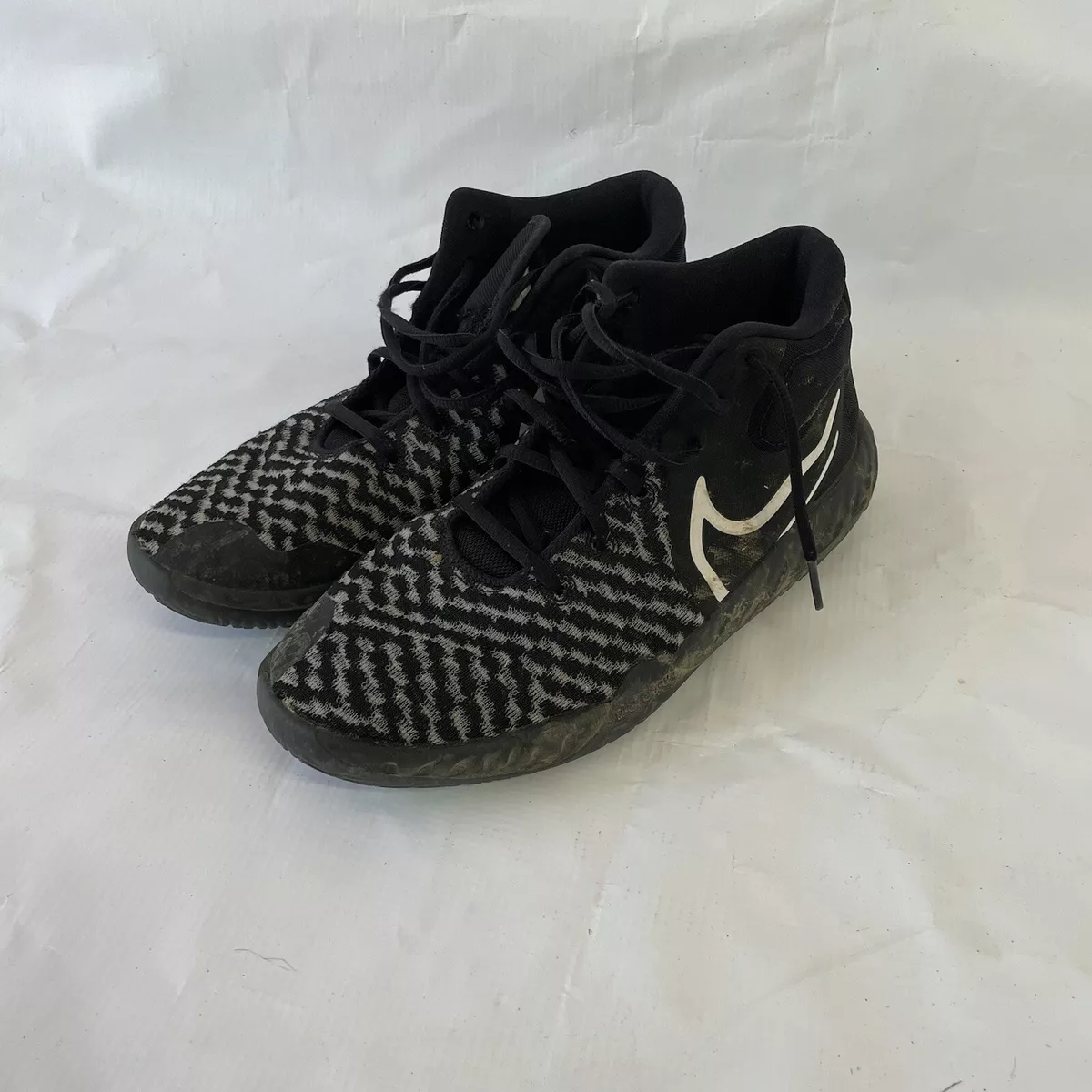 Nike KD TREY 5 VIII GS Grade School Shoes Size 7Y Black White CT1425 003