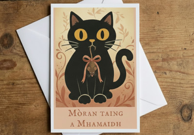 Schottisch-gälisch Geburtstags-/Muttertagskarte - lustiges Geschenk schwarze Katze & Maus, A6