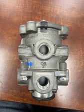 Válvula de aire de freno de pie Bendix T290181 - Nueva