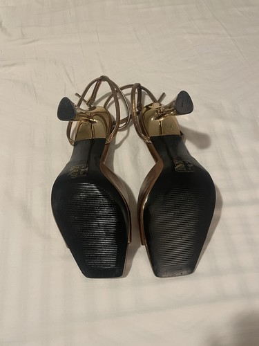 ALDO Women’s Gold Strappy Ankle Strap Stiletto Open Toe Buckle Heel 10 - Picture 5 of 5