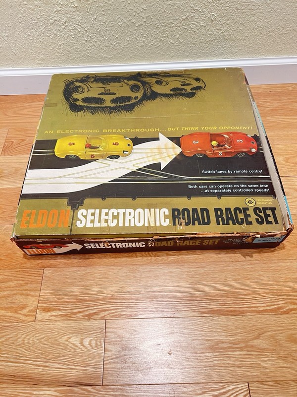 Eldon Selectronic Road Race Set R 1966 Slot Car Set w/ 2 Cars