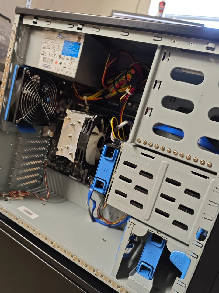 Tower Server | Xeon E-2226G | 32 GB RAM | SSDs | Windows Server 2019 Std - Bild 3 von 4
