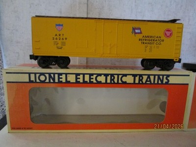 Lionel, O Gauge, 17304 Wabash Reefer, Mint in OB.