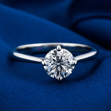 Diamond Platinum Ring For Engagement Lab Grown Round 1 Carat IGI Certified PT950