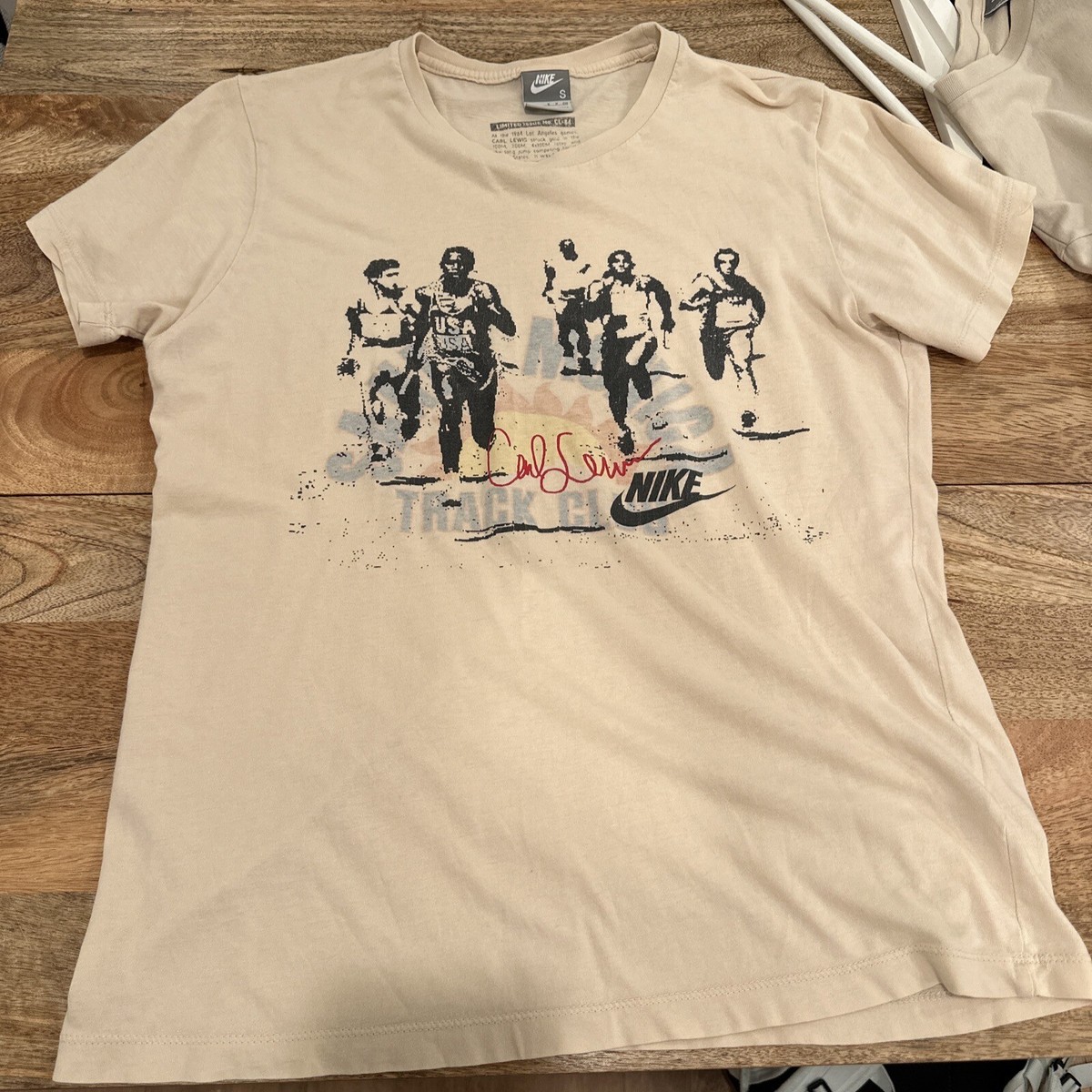 1990s old NIKE グラフィックTシャツ　チビT USA NIKEナイキ銀タグ90sヴィンテージチビTシャツLレディース