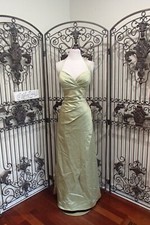 1524 BILL LEVKOFF 626 SZ 8 CLOVER 202 FORMAL BRIDESMAID PROM FORMAL GOWN DRESS