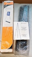 Quartet Instant Easel NIB 63  Black