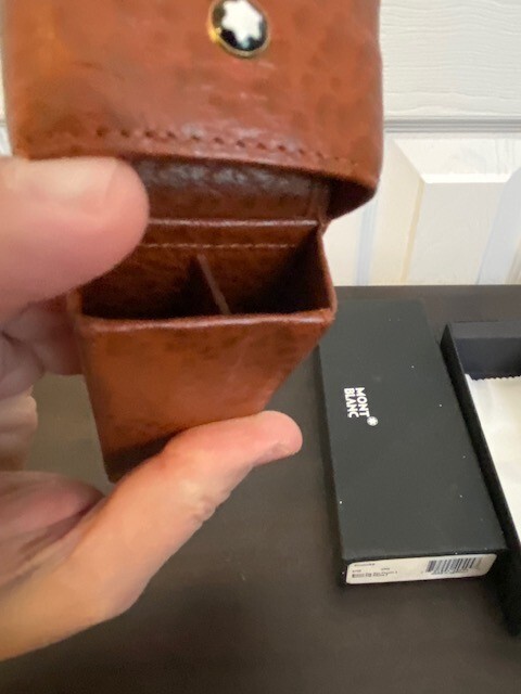 Foto 11 di 14