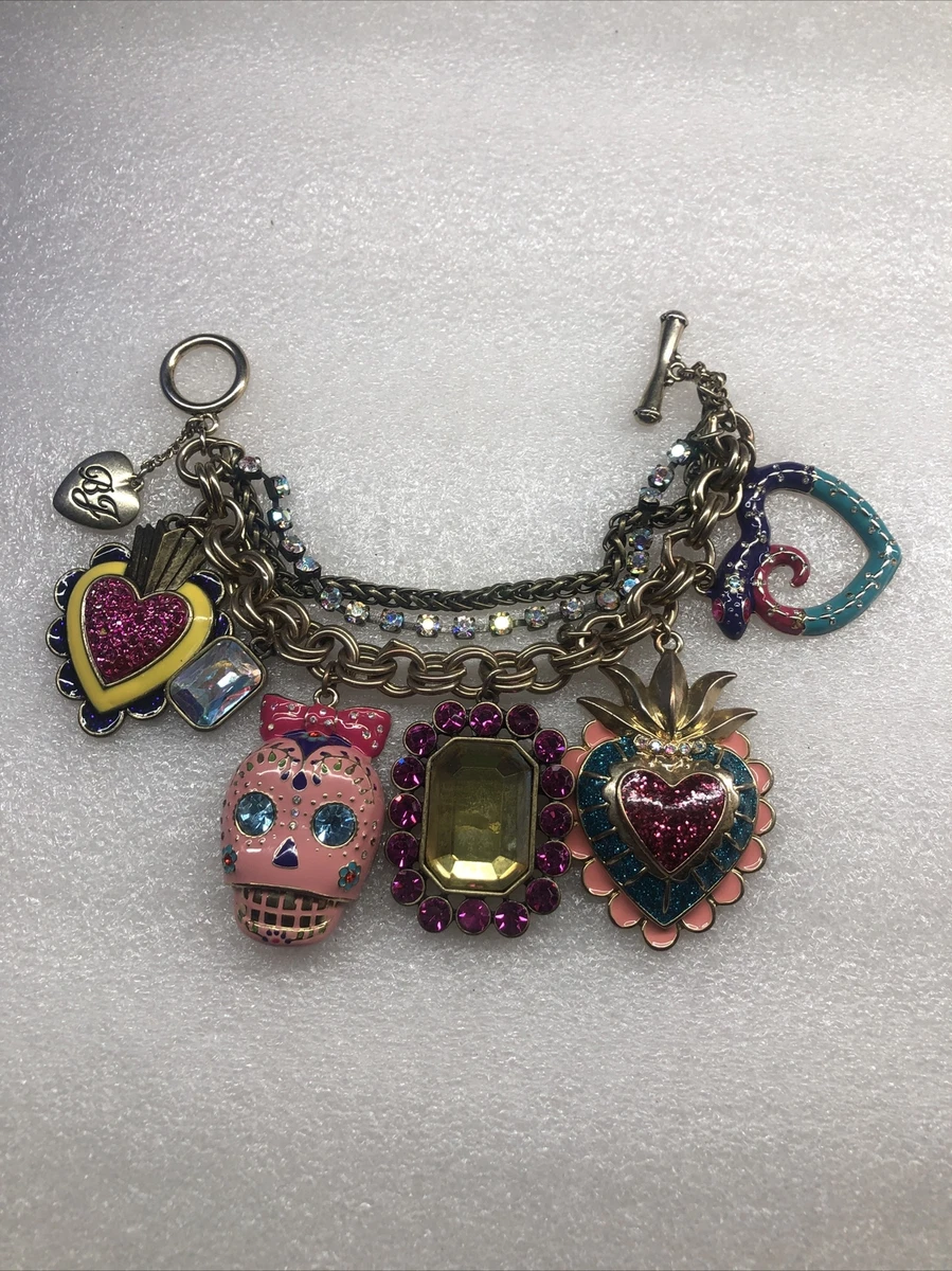 Betsey johnson deals skull bracelet
