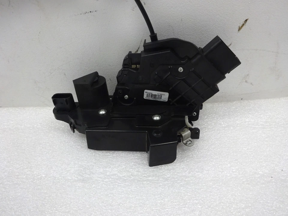 Actuador de cierre de bloqueo de pasajero delantero derecho Volvo XC60 2010-2017 OEM AK241019 Foto 3 de 4