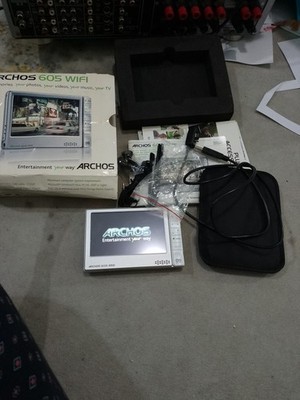 Archos 605 WiFi silber 20GB Digitaler Mediaplayer silber