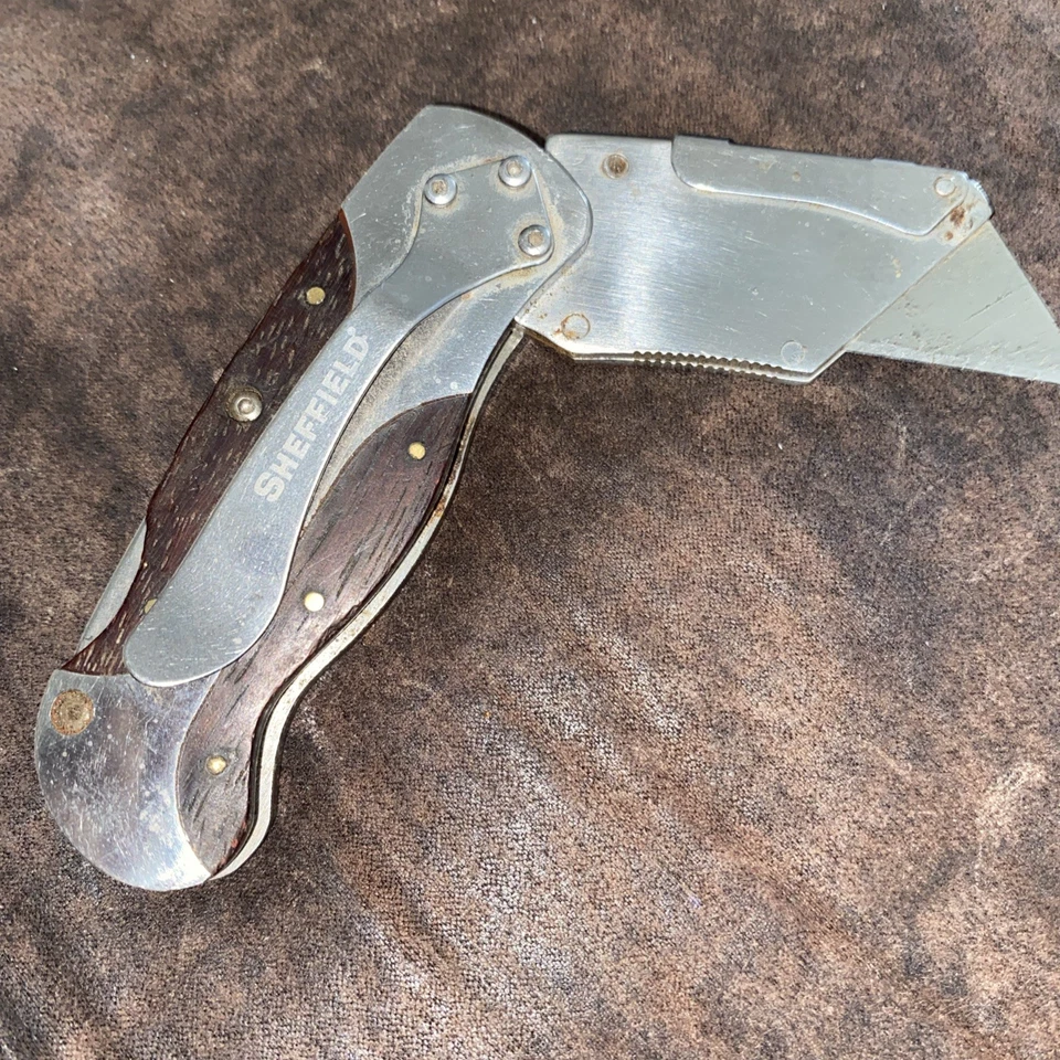 NAVAJA DE AFEITAR PLEGABLE DE BOLSILLO con mango de borde de madera Sheffield de colección hoja reemplazable Foto 3 de 4