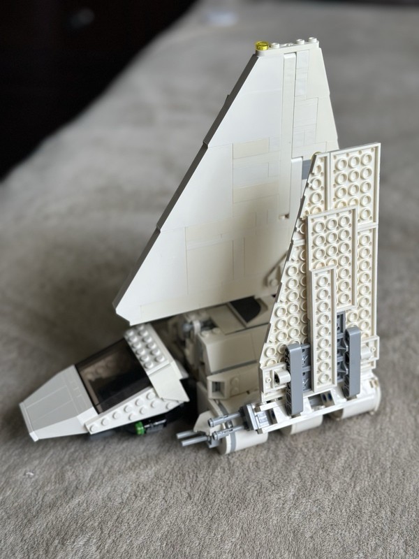 LEGO Star Wars Imperial Shuttle (75302) 100% Complete