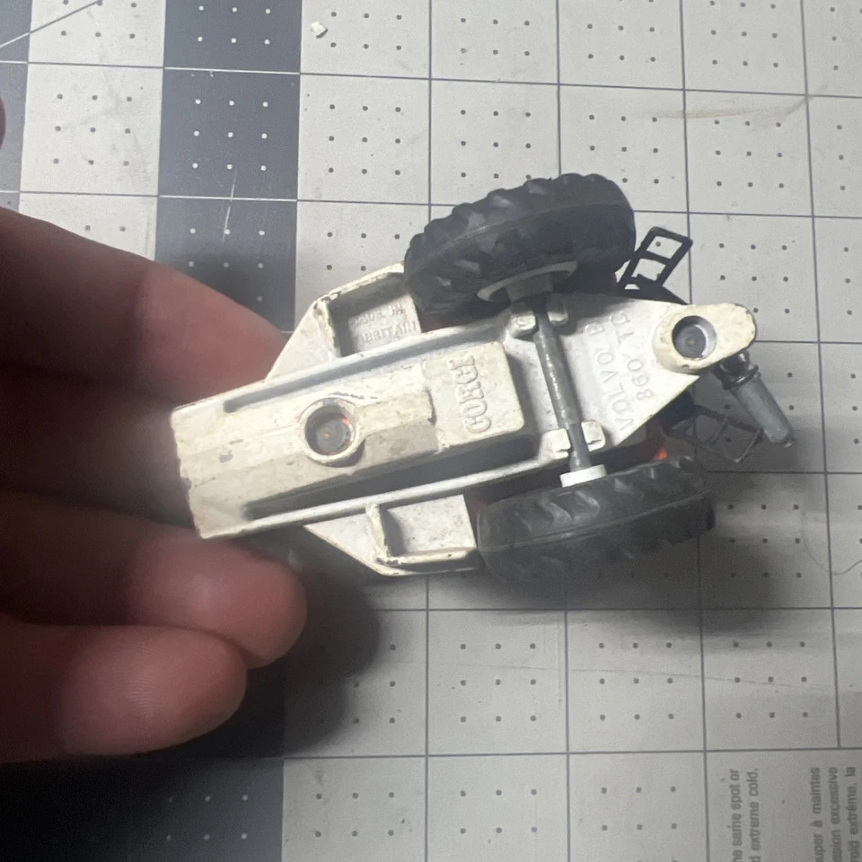 Vintage Corgi Volvo BM 860 TC Front Only No Trailer - Image 3 of 4