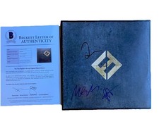 ALBUM FOO FIGHTERS FIRMATO CEMENTO E ORO LP AUTOGRAFO BAS COA TAYLOR HAWKINS