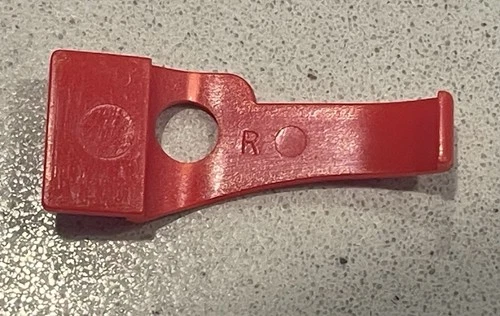 Vintage 1985 Transformers Original G1 Jetfire Red Leg Clip RIGHT Part