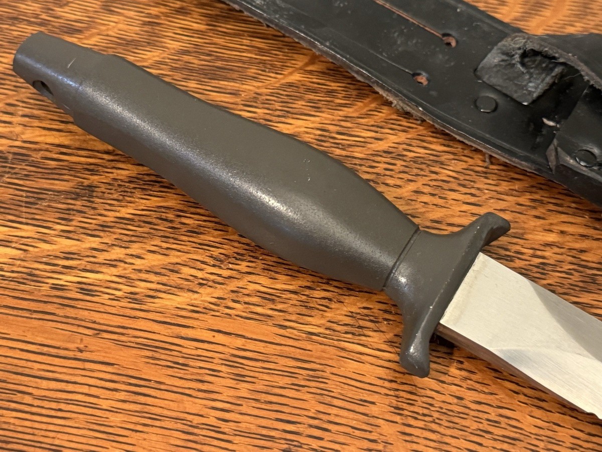 Vintage Gutmann Explorer Survival II Japan Gerber Mark II Clone