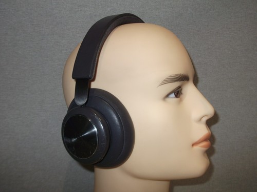 BANG & OLUFSEN Beoplay H4 Wireless Over-Ear Headphones RAF Camora Edition - Picture 2 of 15