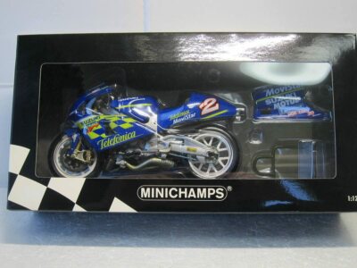 Moto Miniature Minichamps 1/12 – Suzuki RGV 500 Movistar, Kenny Roberts 2000 (occasion)