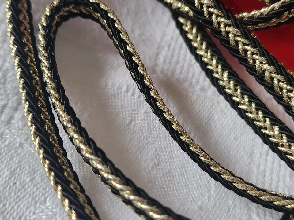 Galon vintage noir doré made In France  2 métres sur 0,6 cm A3 - Photo 3/4