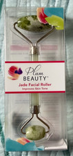 Plum Beauty Jade Roller Improves Skin Tone Green NEW