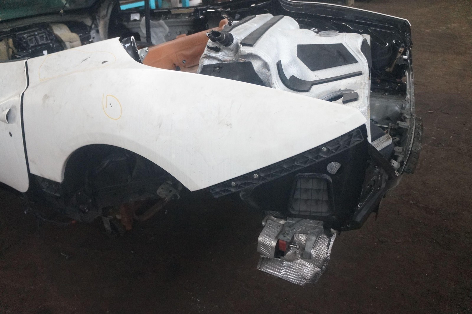 *Rear Left Quarter Panel Body Structural Cut Ferrari California 2010 *Note