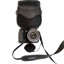 Fujifilm FinePix S5800 Digital Camera 8MP 10x Optical Zoom Fujinon Lens Untested