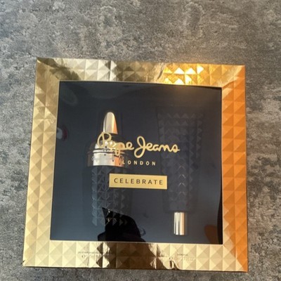 Pepe Jeans London Celebrate Eau de Parfum Gift Set 100 ml & Shower Gel