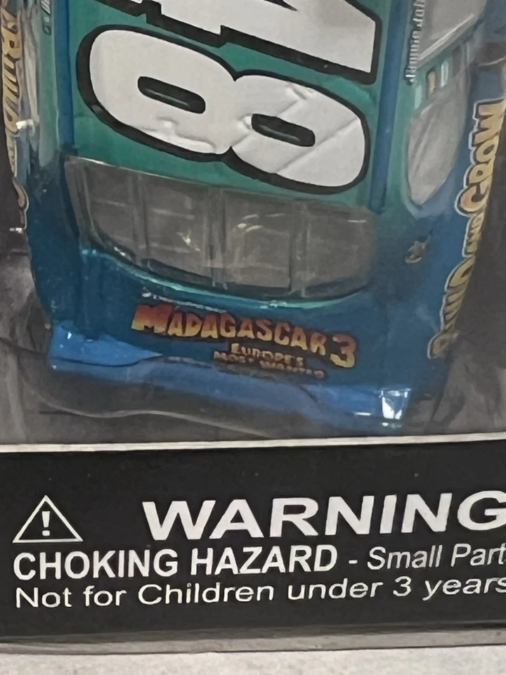 Jimmie Johnson #48 Lowe’s * MADAGASCAR 3 * Diecast 1:64 in BOX 2012 Impala - Image 3 of 4