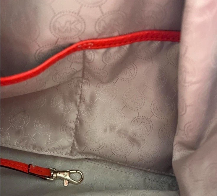 Michael Kors Pebbled Leather Red Orange Hobo Shoulder Bag Tassels Gold Hardware - Image 4 of 4