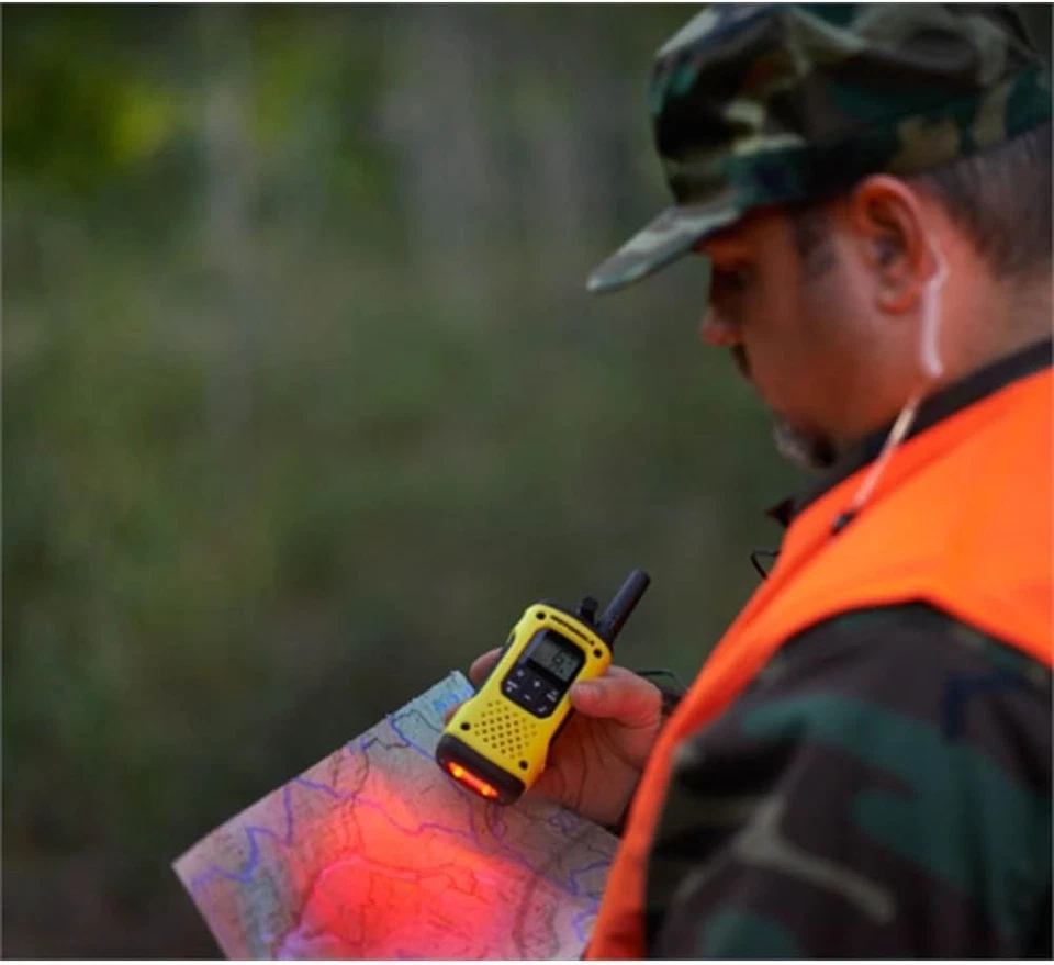 T92H2O Walkie Talkie NEW - Image 2 of 4