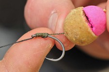 Korda Krank Carp Fishing Hooks - Barbed & Bar...