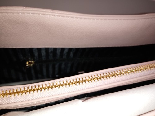 NWT VICTORIA SECRET Chain Shoulder Tote Bag/Wallet Set Quilted Blush Color - Picture 5 of 6