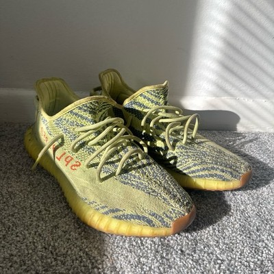 adidas Yeezy Boost 350 V2