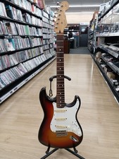 Squier SST-33 E-Gitarre Ahorn Hals 1991 hat Rost fehlende Stimmgerät...
