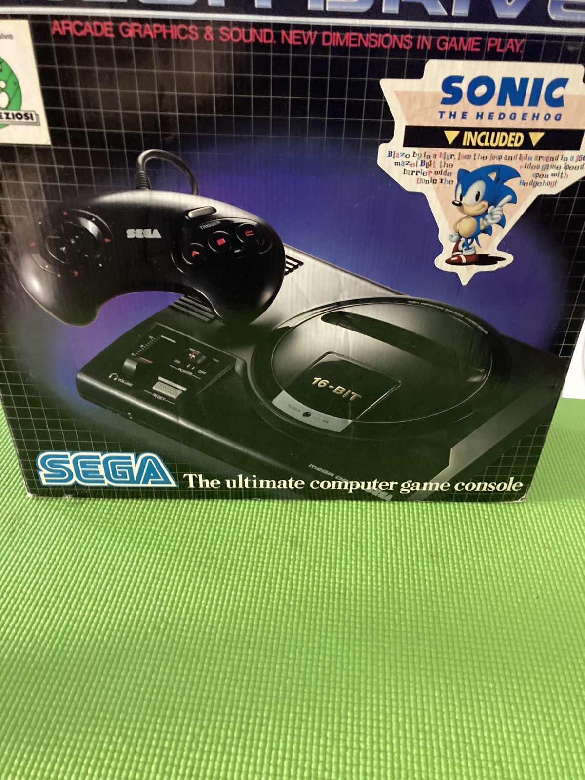 SEGA Mega Drive 1 PAL ITA Giochi Preziosi + Sonic boxato e Funzionante