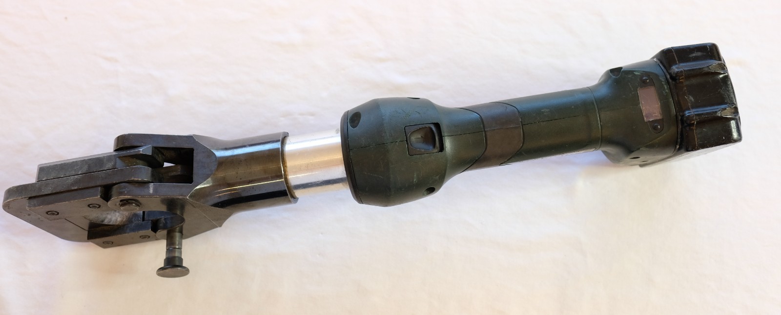 Greenlee Gator 7.7 Ton Cable Cutter ESG45LX - Used / READ