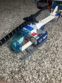 Lego 2013 City Police Museum Break-in 60008 With Manuals 100%Complete