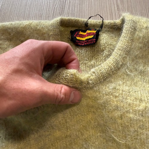 Vintage 1960's Edgeworth Light Yellow Mohair Pullover V-Neck Sweater Sz Medium - Picture 5 of 7
