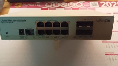MikroTik CRS112-8G-4S-IN - Cloud Router Switch 8x Gigabit, 4x SFP - gebraucht sehr gut