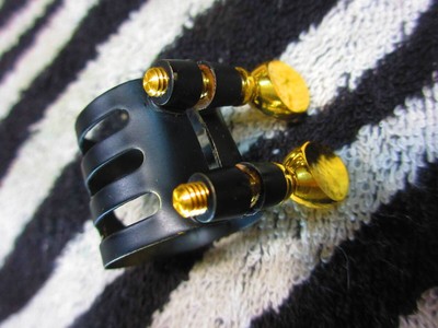 Ligature for soprano saxophone matte black in good condition (with bonus)