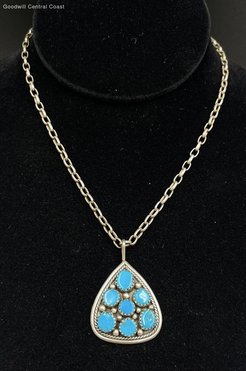 925 Silver Cable Chain Necklace Triangular Pendan… - image 1