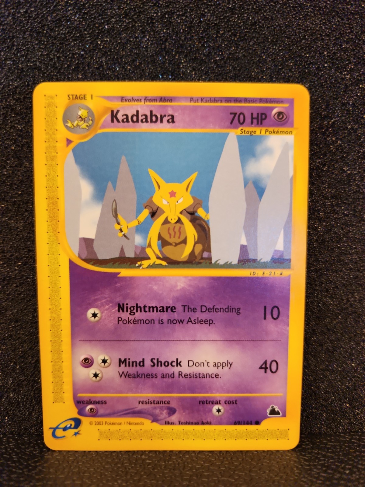 Pokemon Kadabra Card 69/144 Skyridge Regular NM Condition