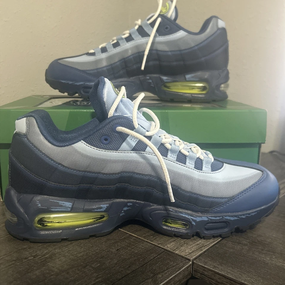 Tamanho 11 - Yu-Gi-Oh! X Nike Air Max Muscle 95 QS Joey - Imagem 2 de 4