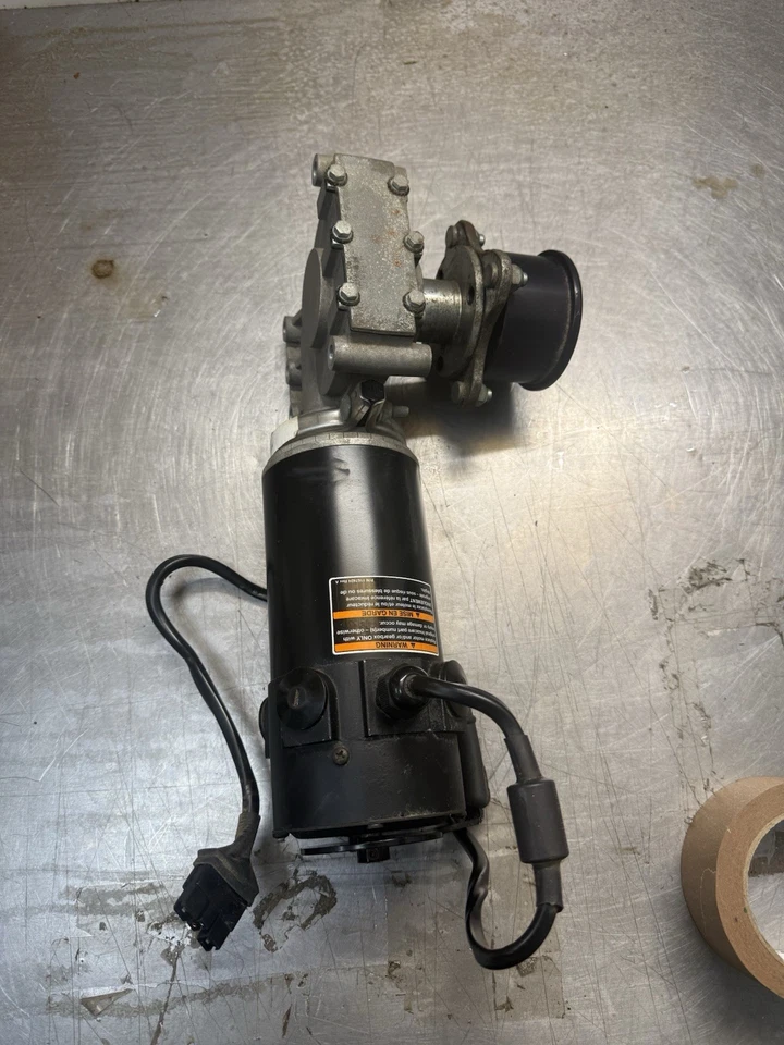 Invacare FDX TDX SP II Motor Caja de cambios 1163413 1165865 Motor de tracción para silla de ruedas Foto 2 de 4