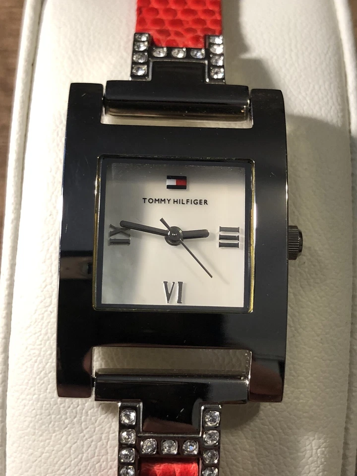 Tommy Hilfiger Damas Reloj Rectangular Correa Cuero Gemado Batería Nueva Foto 2 de 4