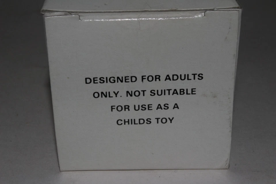 Brooklin Rob Eddie модели 1972 Volvo P1800 универсал с коробкой масштаб 1/43 - Изображение 4 из 4