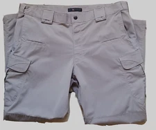 5.11 Tactical Zip Fly Cotton/Poly Blend BEIGE Cargo Utility Pants Men's Sz 38x30