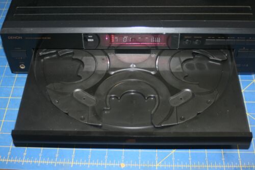 Denon DCM-380 5 Disc CD Compact Disc Changer Player TESTED - Picture 4 of 9