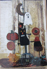 Humble Handwork Buttermilk Basin HOOKED FALL TREE ORNIES wool applique Pattern